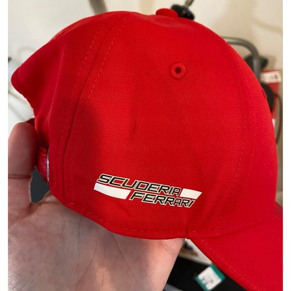 CAP Formula One 1 Scuderia Ferrari Team Scudetto F1 Hat Red LIMITED EDITION - Picture 4 of 12